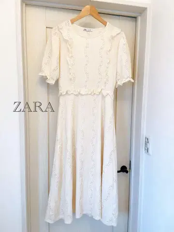 ZARA 화이트 레이스 반팔 원피스