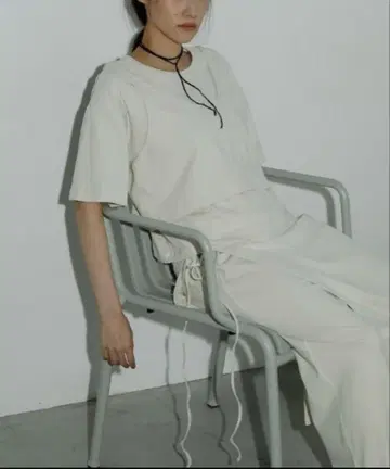 anuke 레이어드 컷 티셔츠