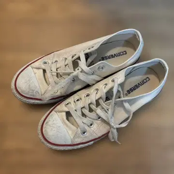 CONVERSE 화이트 스니커즈