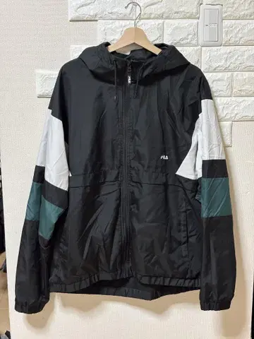 [새상품급] 남성용 FILA 윈드브레이커 2XL 사이즈