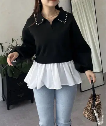 [미사용품] 프로즈베일 펄 칼라 2way 스키퍼 페플럼 니트