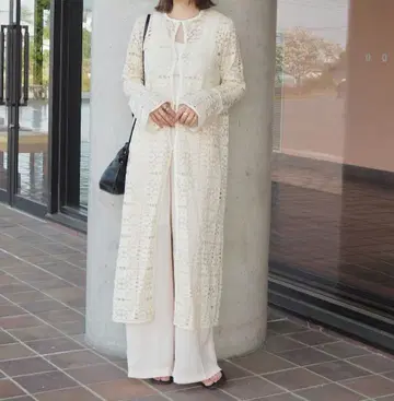 2WAY GEOMETRIC LACE LONG TOP ameri