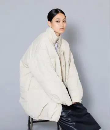 NOMINE 몬스터 후드티