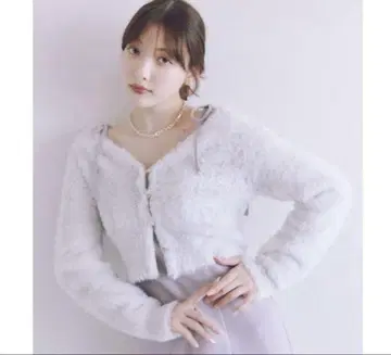 LILLIAN CARAT 샴브레이 페더 가디건