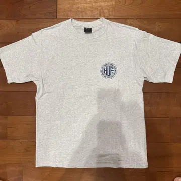 HUF 그레이 T셔츠 S 사이즈