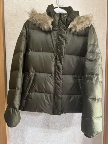 adidas 퍼 포함 다운 자켓 올리브