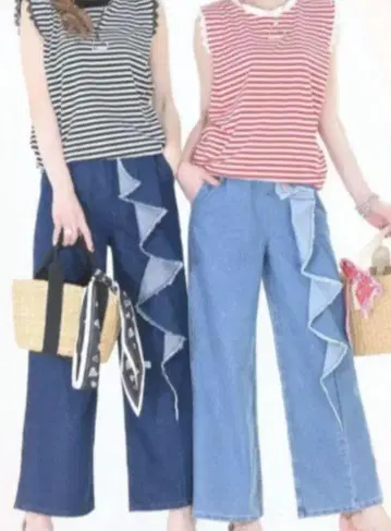 앤드러브 프릴 장식 다크 블루 와이드 팬츠