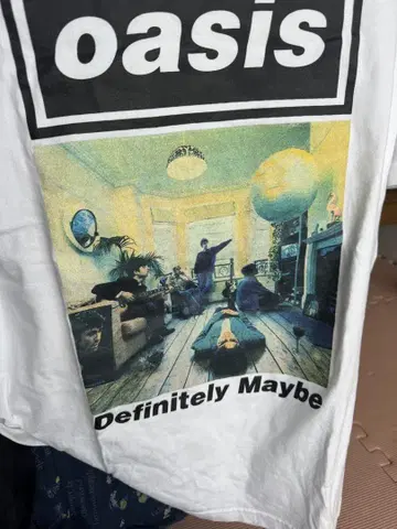 Oasis Definitely Maybe T셔츠 XL!