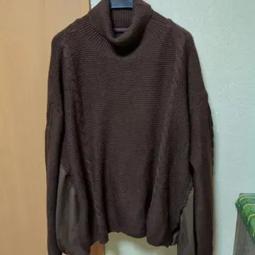폴린느 브로 브라운 터틀넥 아크릴 상의 F 사이즈