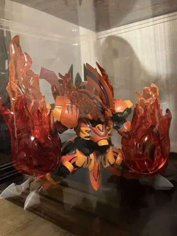 하이퍼 펑션 LBX 이프리트 도색 완료 완성품