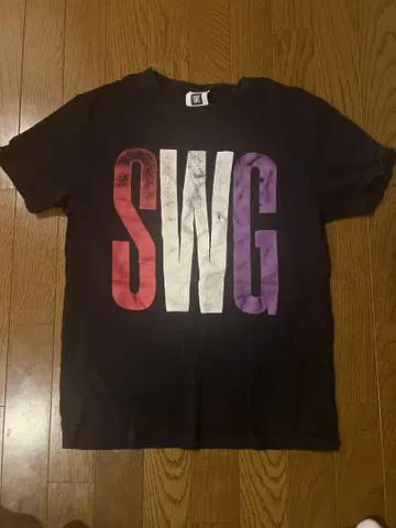 SWG 블랙 T셔츠 M 사이즈