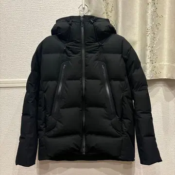 미즈사와 다운 데상트 올터레인 오버 사이즈 마운티니어