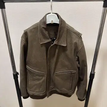 브라운 가죽 자켓