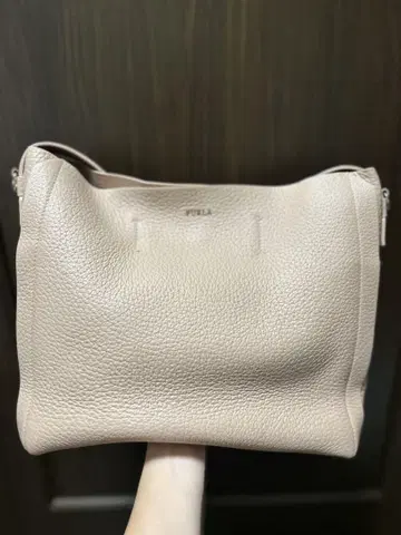 훌라 FURLA 핑크 베이지 가죽 토트백