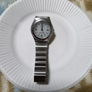 CASIO 실버 손목시계 하자품