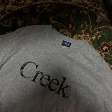 Creek 그레이 반팔 셔츠