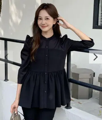Birthday Bash 상의 7부 소매 퍼프 슬리브 블랙