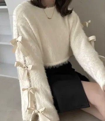 apres jour clair 소매 리본 샤기 니트