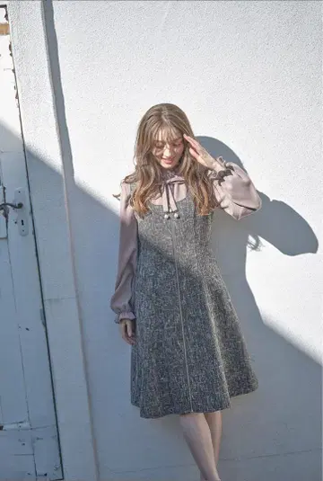 tocco closet 포켓 부착 프론트 지퍼 트위드 오버롤 스커트