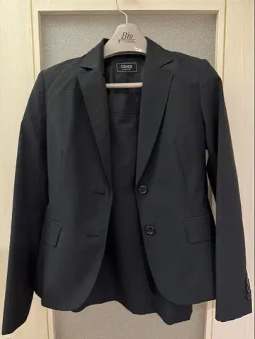 블랙 컬러 취업 정장 세트 GRADE BY TOKYO STYLE