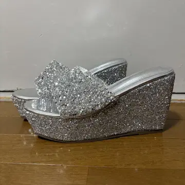 새상품급 실버 글리터 웨지솔 샌들
