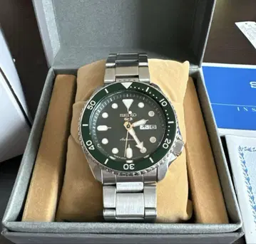 세이코 SEIKO 5 스포츠 자동 시계 그린