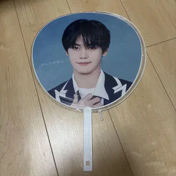 ZB1 ZEROBASEONE 김규빈 부채 timelessworld