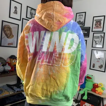 WIND AND SEA LOGO TIE DIE HOODIE