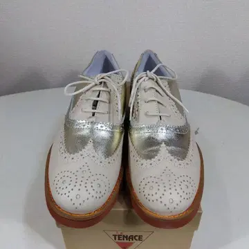 [ 23.5cm ] LA TENACE 라떼나체 / 베이지색
