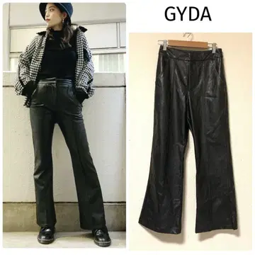 GYDA 제이다 * 인조 가죽 슬릿 플레어 팬츠 블랙 [ S 사이즈 ]