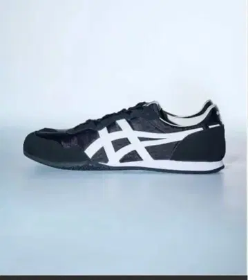 오니츠카타이거 블랙 스니커즈 화이트 스트라이프