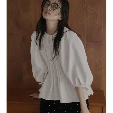 택 포함 미사용 새상품 COEL 레오파드 무늬 개더 블라우스