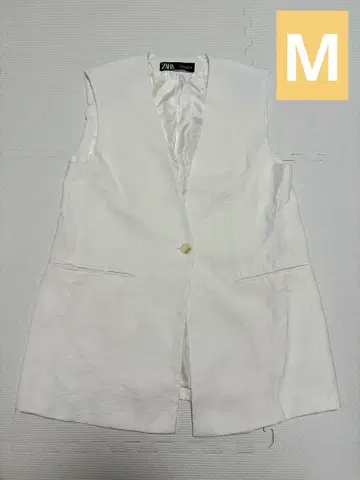 ZARA 베스트 화이트 M 사이즈