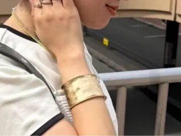 지나시스 JEANASIS eL+1 Wide Bangle 뱅글 골드