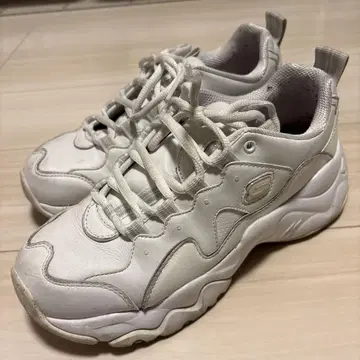 Skechers 화이트 스니커즈 24.5