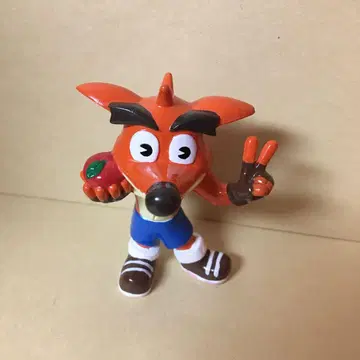 90's TOMY 크러쉬 반디쿠트 미니 피규어