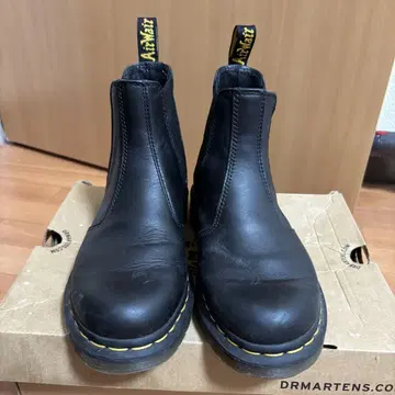 닥터마틴 사이드 고어 부츠 블랙 UK4