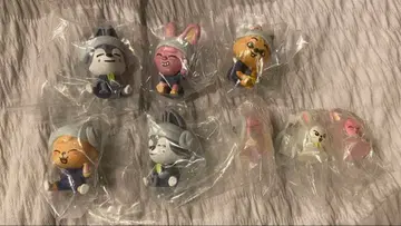 StrayKids 스키즈 SKZOO 사우나 피규어 테루테루보즈 가챠