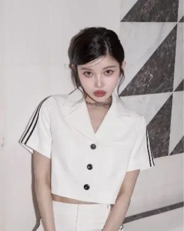다리치 사이드 라인 하프 슬리브 자켓