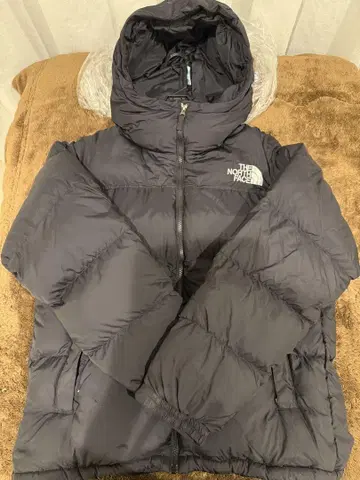 THE NORTH FACE 블랙 다운 자켓
