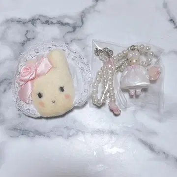 산리오 마론 크림 헤어 클립 스트랩 화이트 프릴