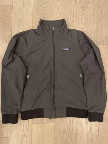 파타고니아 Patagonia 배기 자켓 블랙 S 사이즈 SP21