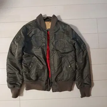 Alpha Industries MA-1 플라이트 자켓 L 사이즈