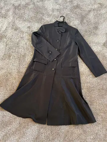 피에르 가르뎅 블랙 트렌치코트 9호