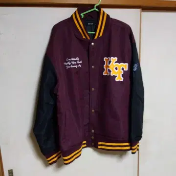 버건디 바시티 자켓 자수 새상품급