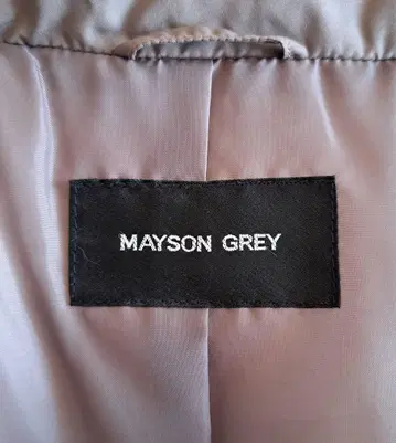MAYSON GREY 후드 부착 다운 자켓