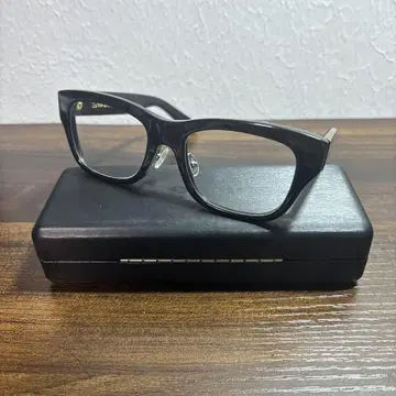 올리버 골드스미스 CONSUL