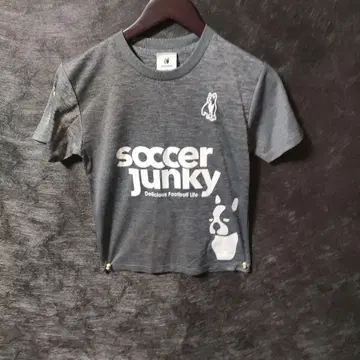 soccer junky 그레이 T셔츠