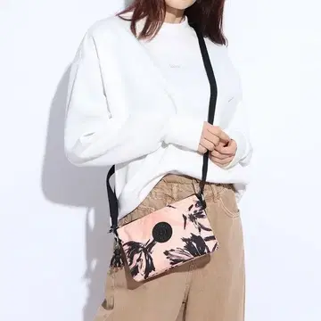 익명 배송 KIPLING 키플링 사코슈 꽃무늬