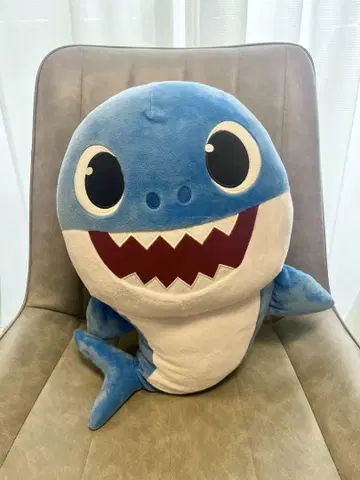 베이비 샤크 봉제 인형